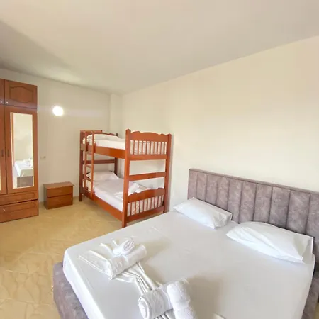 Hotel Star 3*